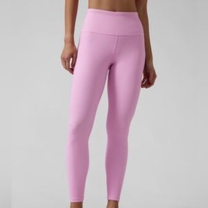 Excellent condition Athleta Elation Rib Tight Size M 7/8 length